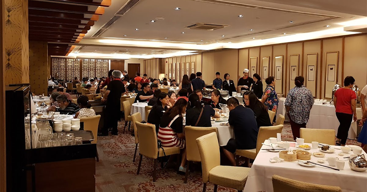 Peach Garden Thomson Plaza's '1 Free with 3 Paying Adults' Buffet Deal