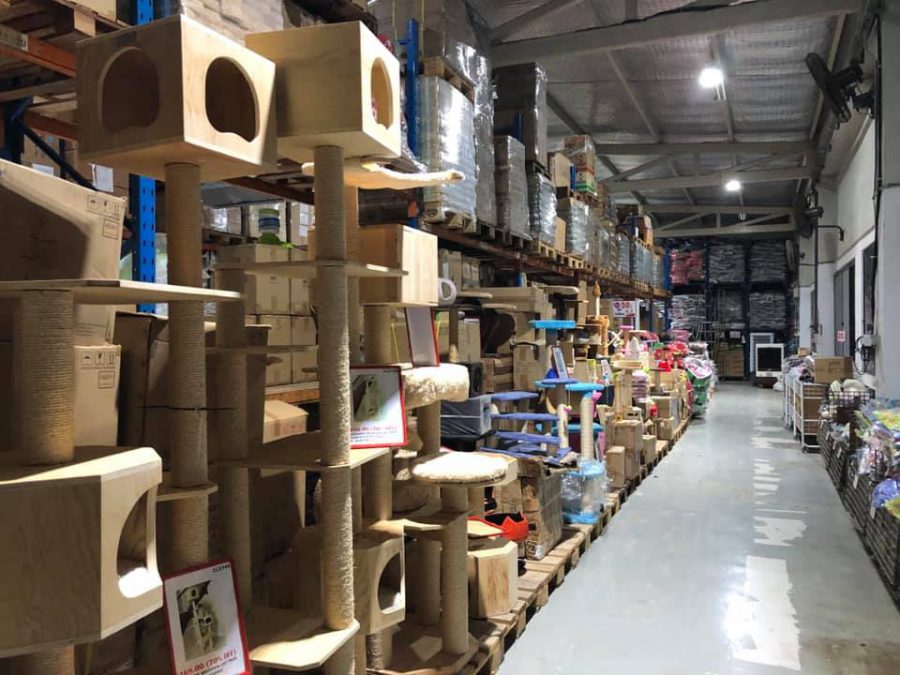 Pets' Station Warehouse Sale in Woodlands has thousands of pet food