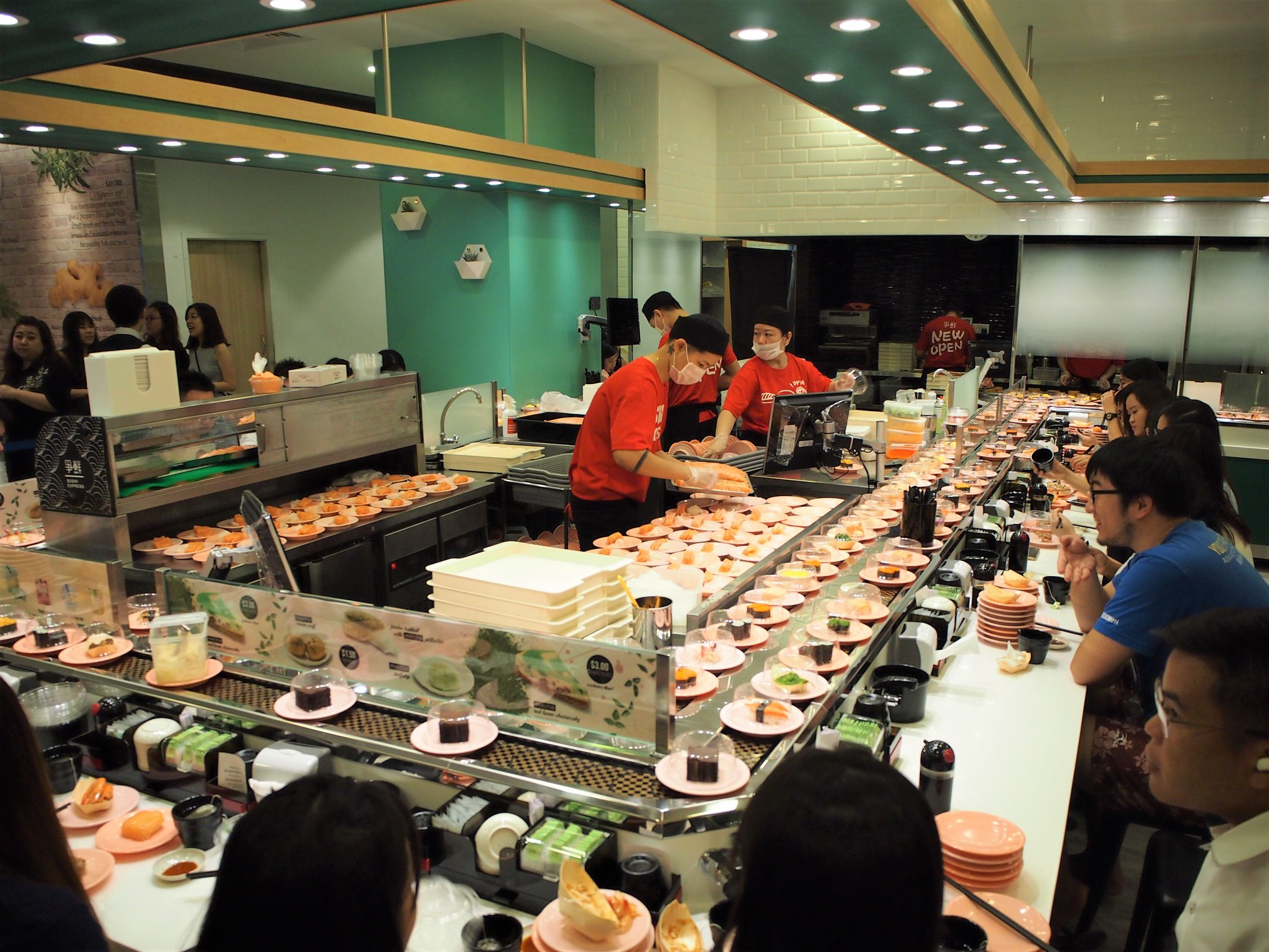 Sushi Express opening new outlet at Hougang Mall, offers 1 sushi