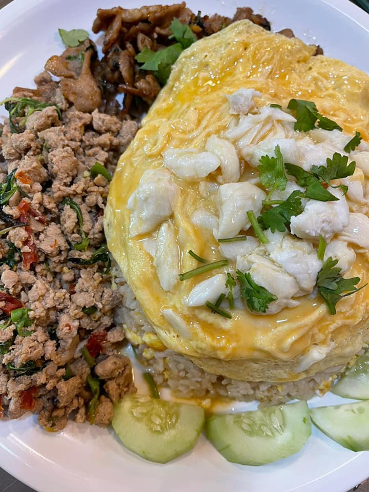 Thai Food Place in Golden Mile serves S10 Crab Omelette Fried Rice