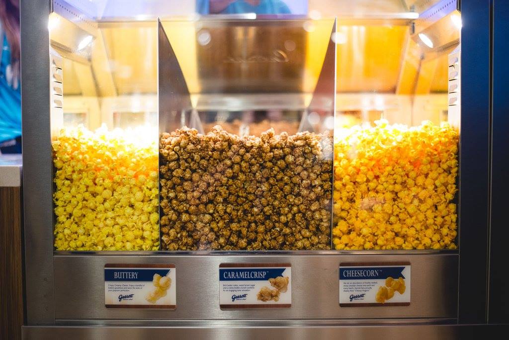 Garrett Popcorn Shops offers 2nd Large Bag for only 3.50 at all S'pore