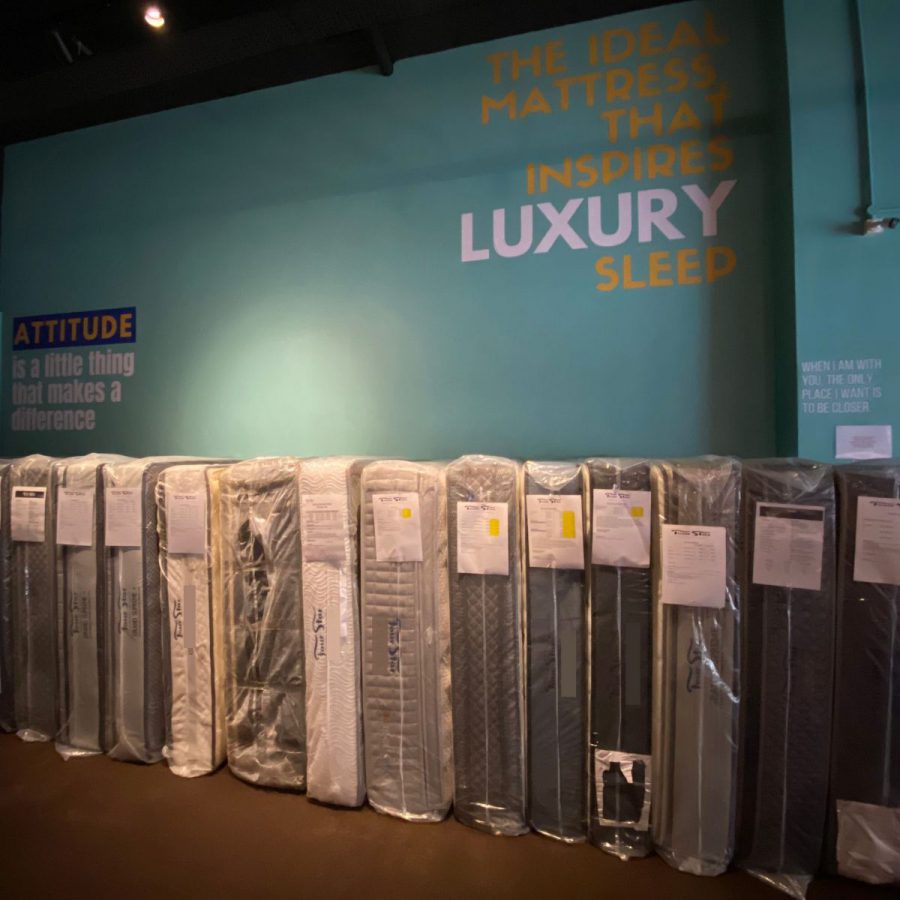 Four Star Warehouse Sale in Ubi has King & Queen Mattresses from 299