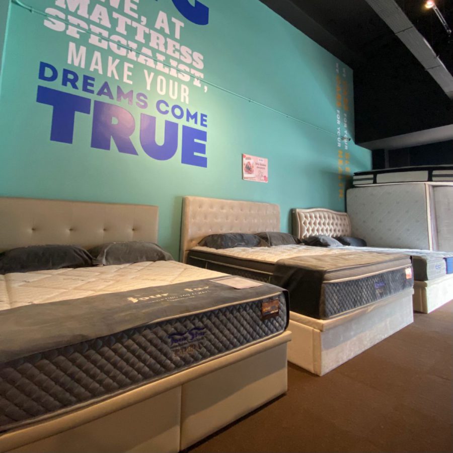 Four Star Warehouse Sale in Ubi has King & Queen Mattresses from 299