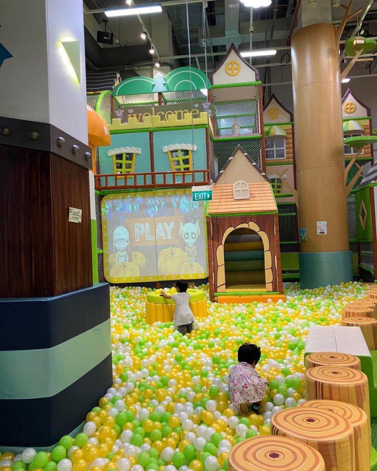 Kids Indoor Playground in i12 Katong has 1Hour FREE Play on weekdays